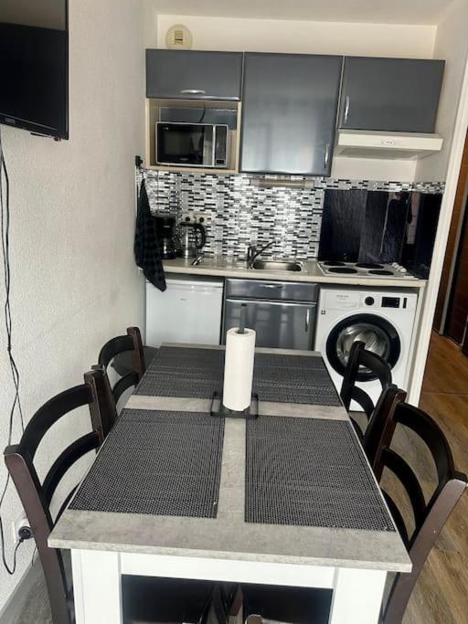 Lourdes Home מראה חיצוני תמונה